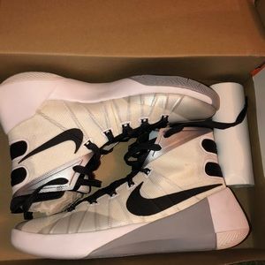 Nike Hyperdunks 2015